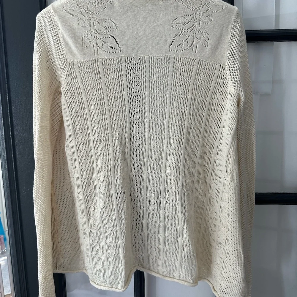 Anthro field flower 🌺 crochet open knit cardigan